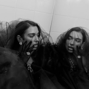 Dua Lipa — Training Season (Bbc Radio 1 Live Lounge)