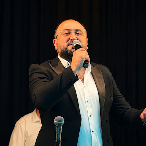 Garik Kirakosyan — U Ayn Orvanic Gayane Jan (Sharan) [Popurri] [Live]